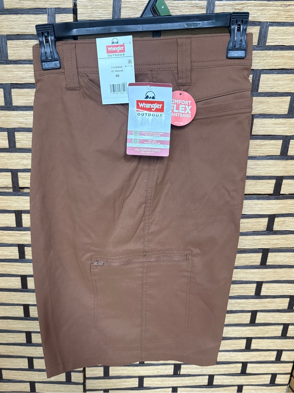 Wrangler outdoor brown shorts size 40